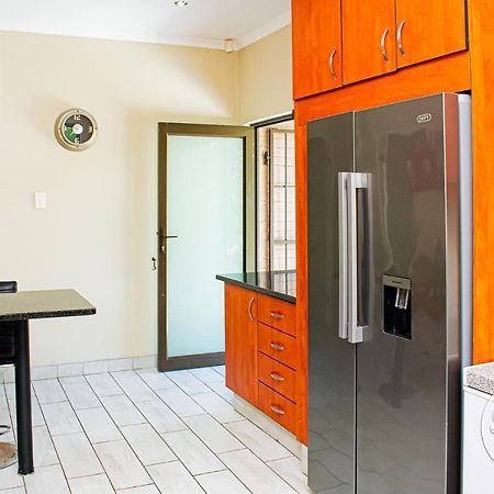Roseland House Self Catering Apartment Durban Ngoại thất bức ảnh