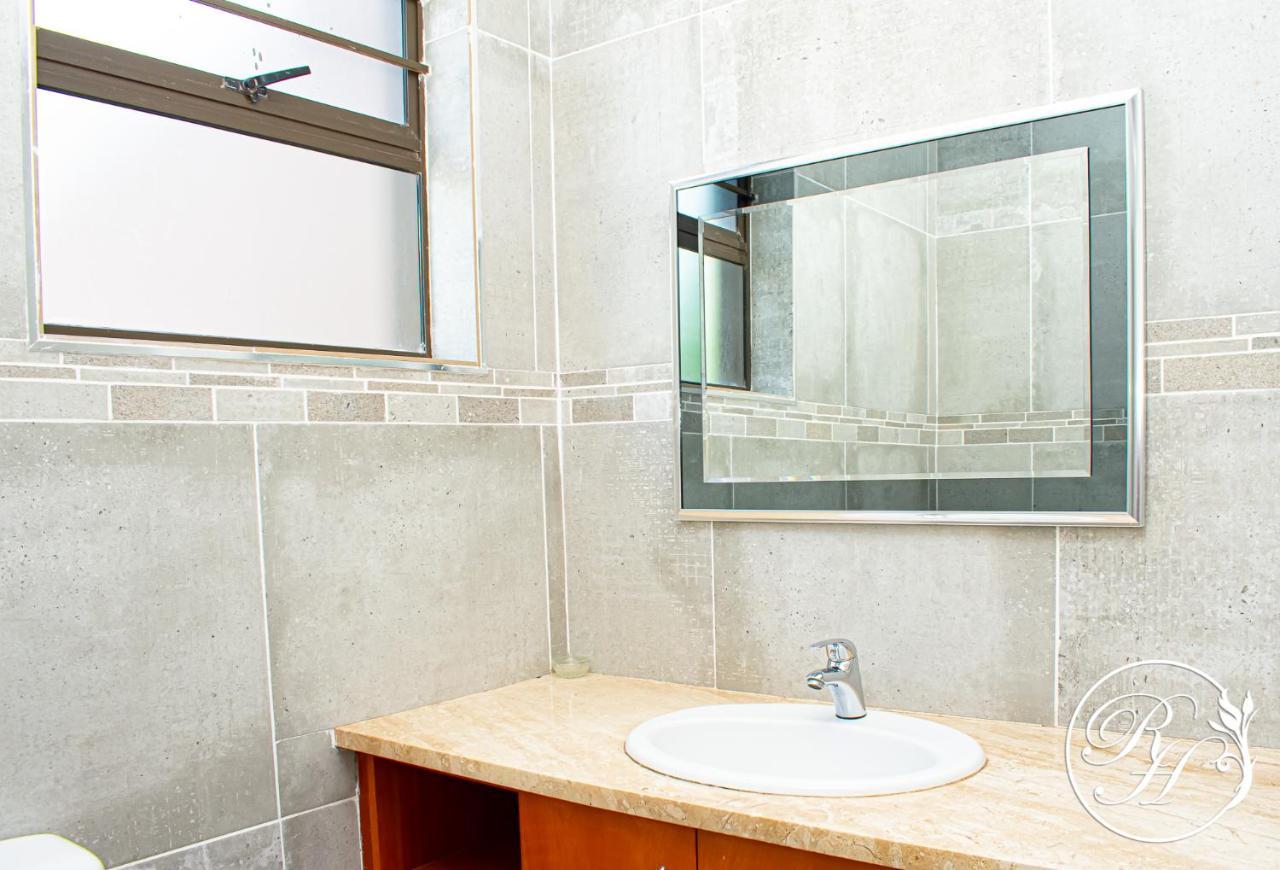 Roseland House Self Catering Apartment Durban Ngoại thất bức ảnh